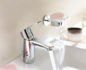 Смеситель Grohe Eurostyle Cosmopolitan DN 15 S-SIZE 33552002