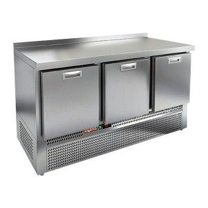 Стол морозильный HICOLD SNE 111/BT BOX (внутренний агрегат)